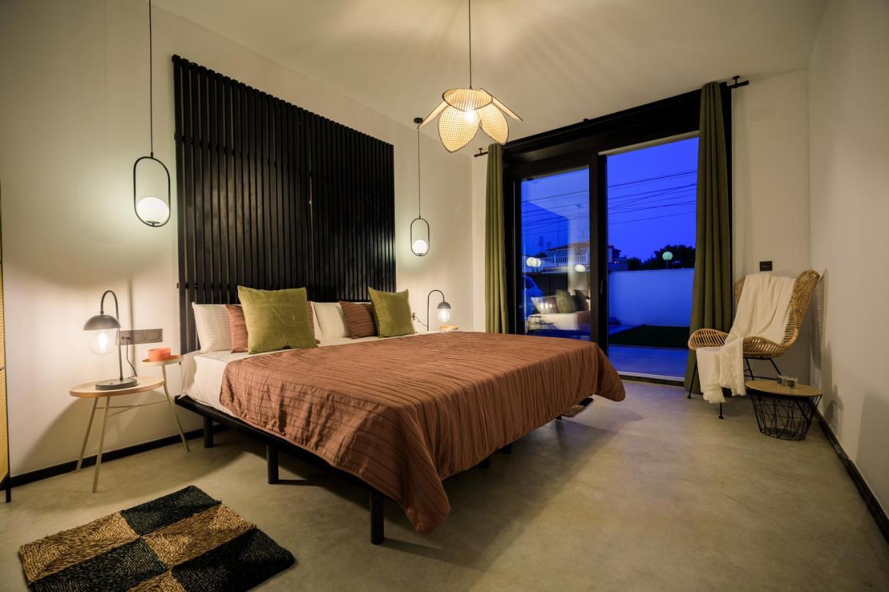 Villa Mi Luna Торевьиа Экстерьер фото
