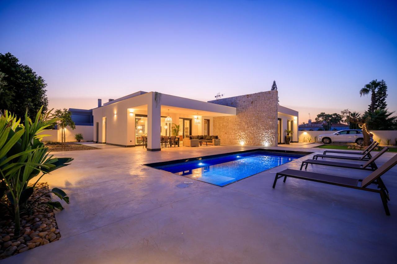 Villa Mi Luna Торевьиа Экстерьер фото
